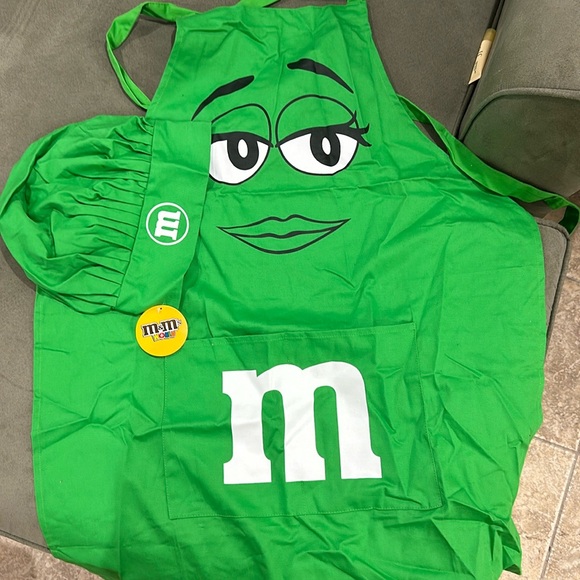 M&M'S Other - Adult chef and apron green M&M